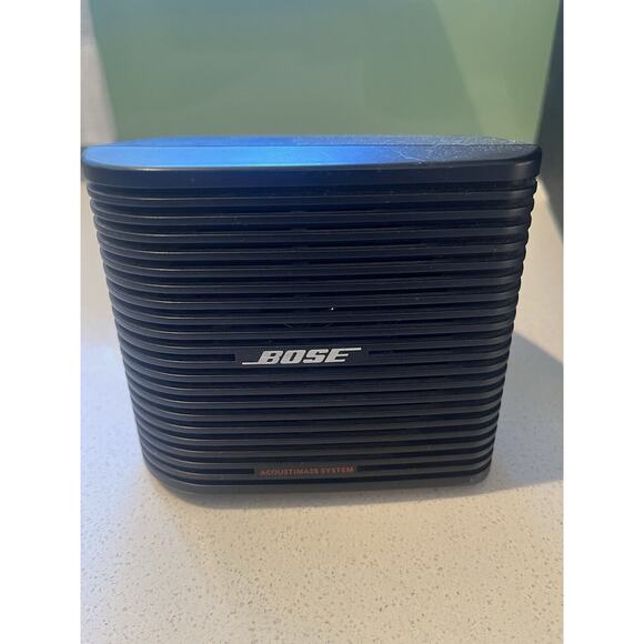 BOSE ACOUSTIMASS 3 Passive speaker system - EXCELLENT CONDITION - Picture 2 of 8